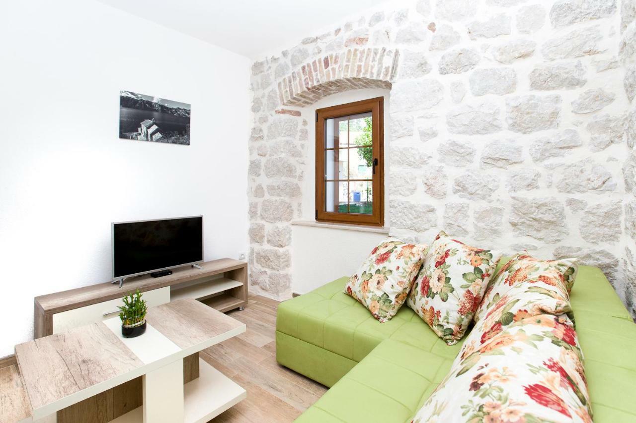 Apartments Mezini 11 Kotor Zewnętrze zdjęcie