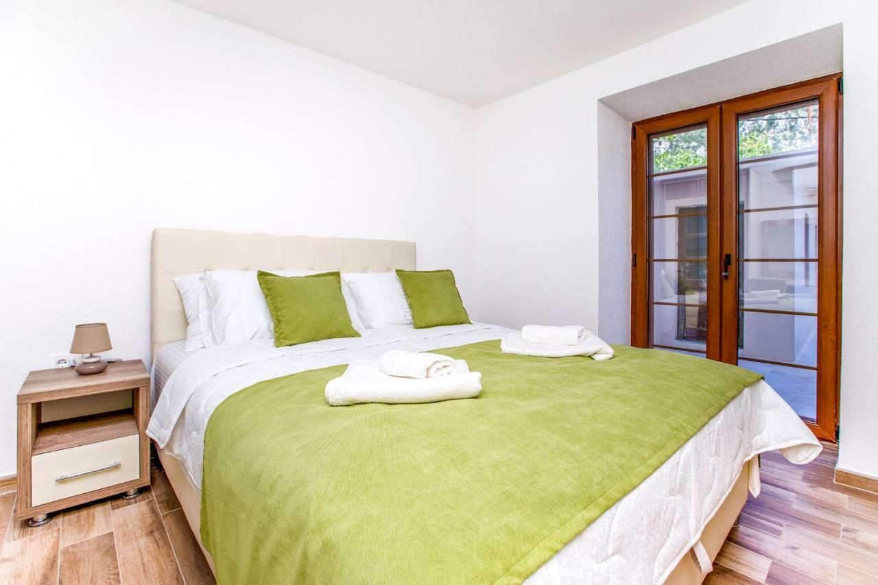 Apartments Mezini 11 Kotor Zewnętrze zdjęcie